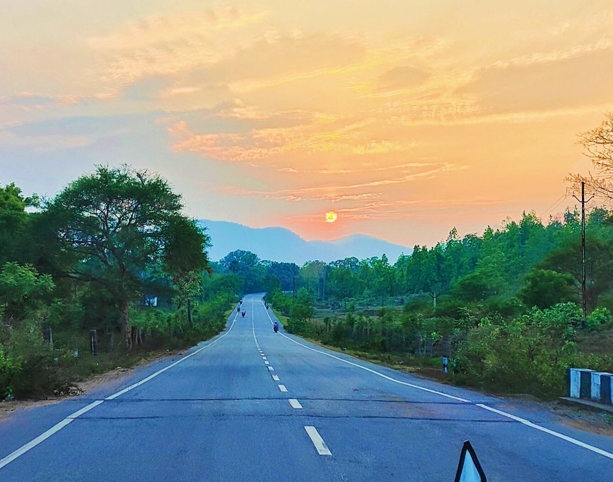 इन रेशमी राहों में... Countryroads Odisha.