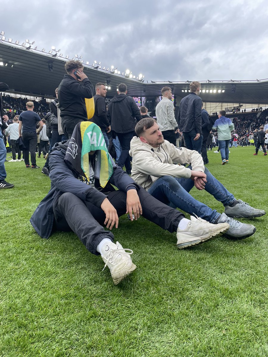 Right, can we try a ting here, 👀 Rams Fans, let’s get a thread deh pon dis! We want you to post your single favourite photo/video from Saturday!! Some of you have got the maddest 📸😍 We’ll go first, quote or Reply! #YardieRams #DCFC #DCFCfans 🇯🇲🐏