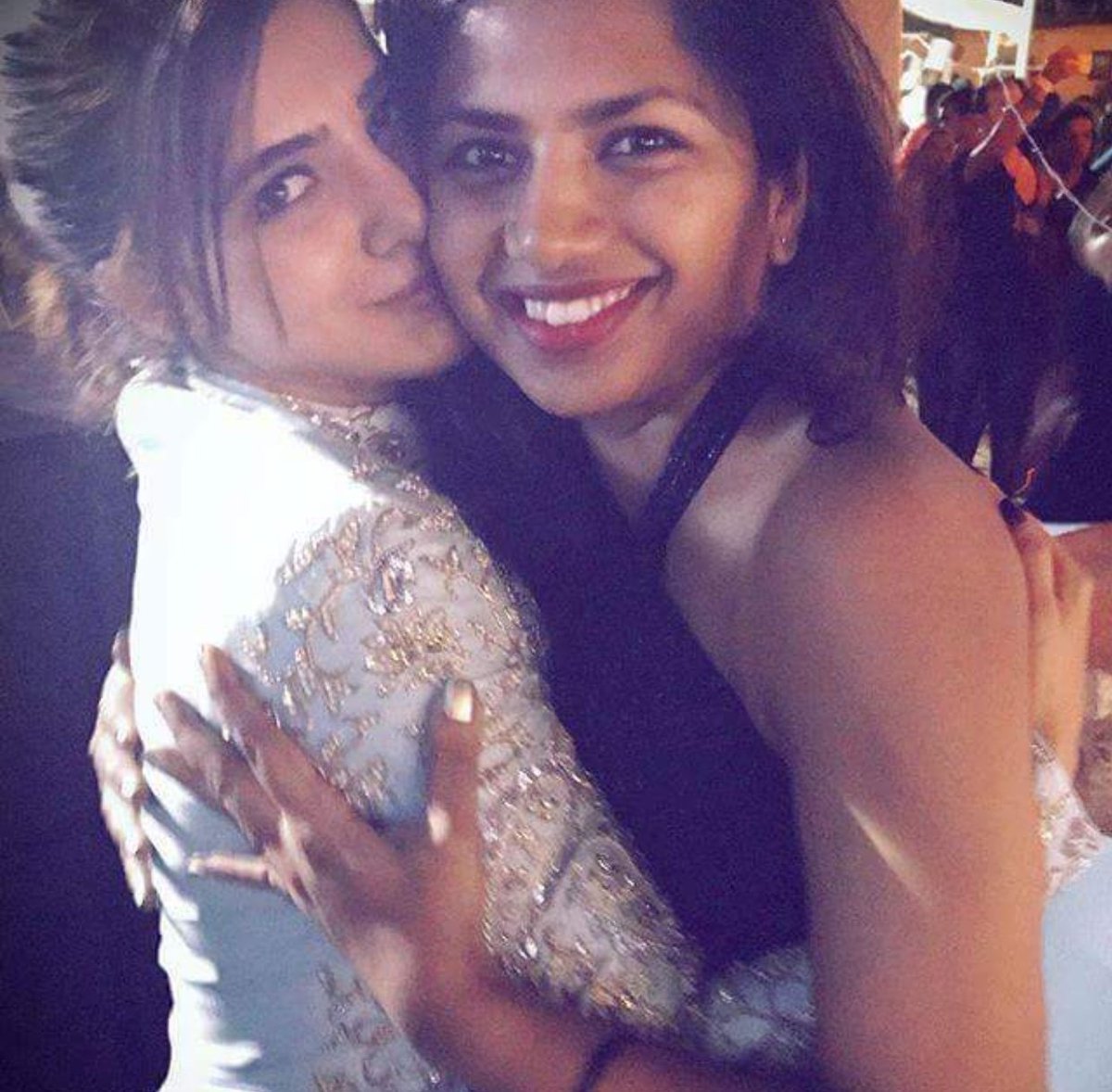 Happy birthday paapa 🤍 @NeerajaKona Wishing you the most wonderful year. Cant wait for you to shine as director ✨ Go get em 🐯 ~ @Samanthaprabhu2! 😍 #Samantha #SamanthaRuthPrabhu