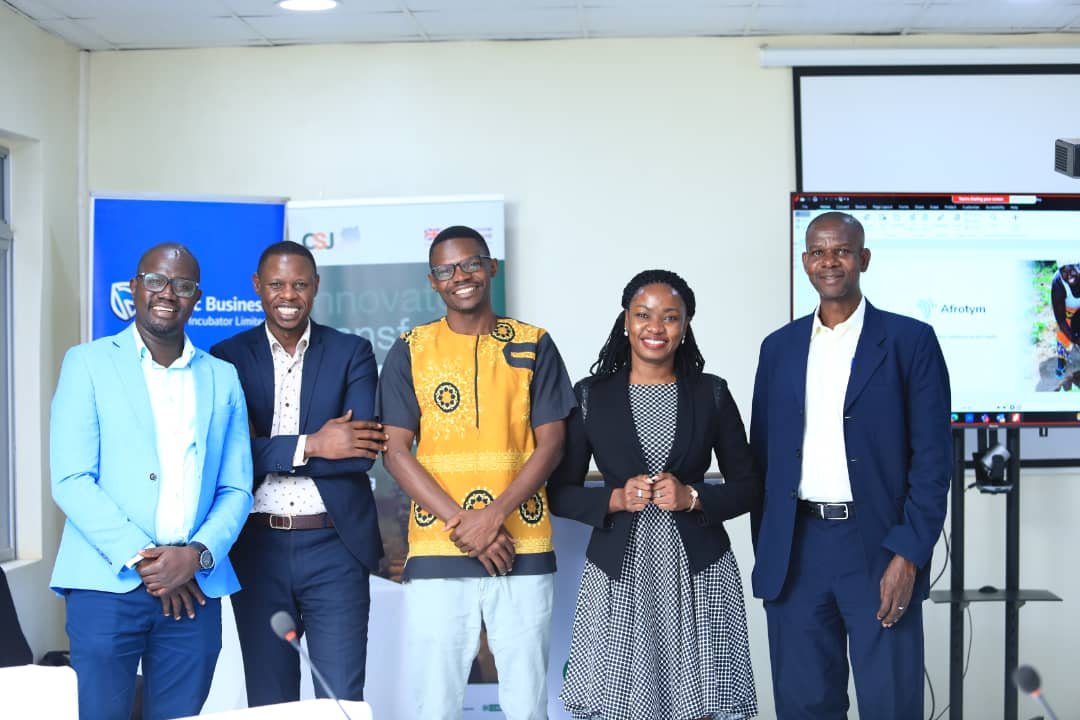 Great Presentations today from the Innovators/Entrepreneurs that have come this far! Best of luck to you & to the Grant Selection Committee, tasked with the final decision. In the room all day today, teams from @SBIncubatorUG, CSJ and @UKinUganda.
#UCIF #InnovateForImpact