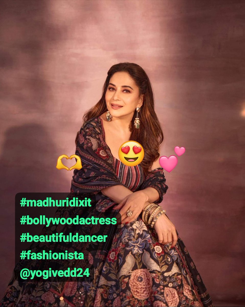 💕🫶🏽😍 💕#MadhuriDixit #bollywoodactress #celebrity #dancer #fashionmodel @yogivedd24 #https://music.youtube.com