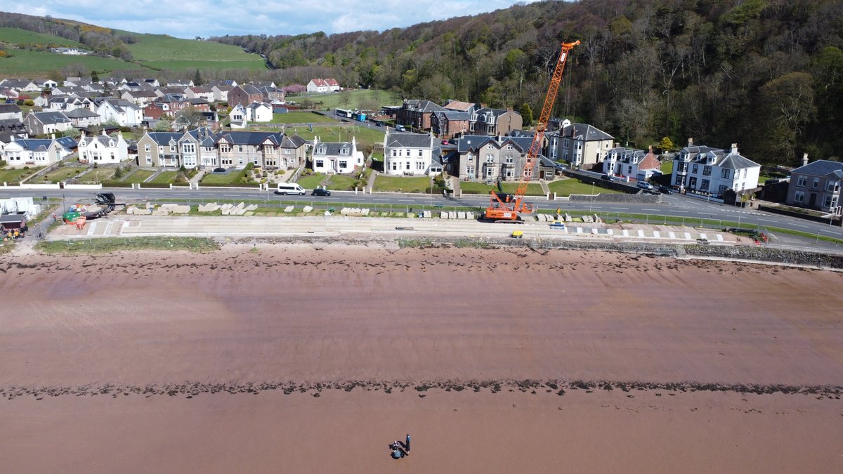 🌊🌏🏗️Works at a £48m Flood Protection Scheme on the Isle of Cumbrae are developing well and offshore works are complete. The Council has worked on the project with partners @VanOord @turnertownsend, @jtmackley and @RHDHV. Read more here: tinyurl.com/n5stkfv3 #SustainableNA