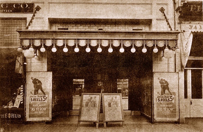 RealPreCinema tweet picture