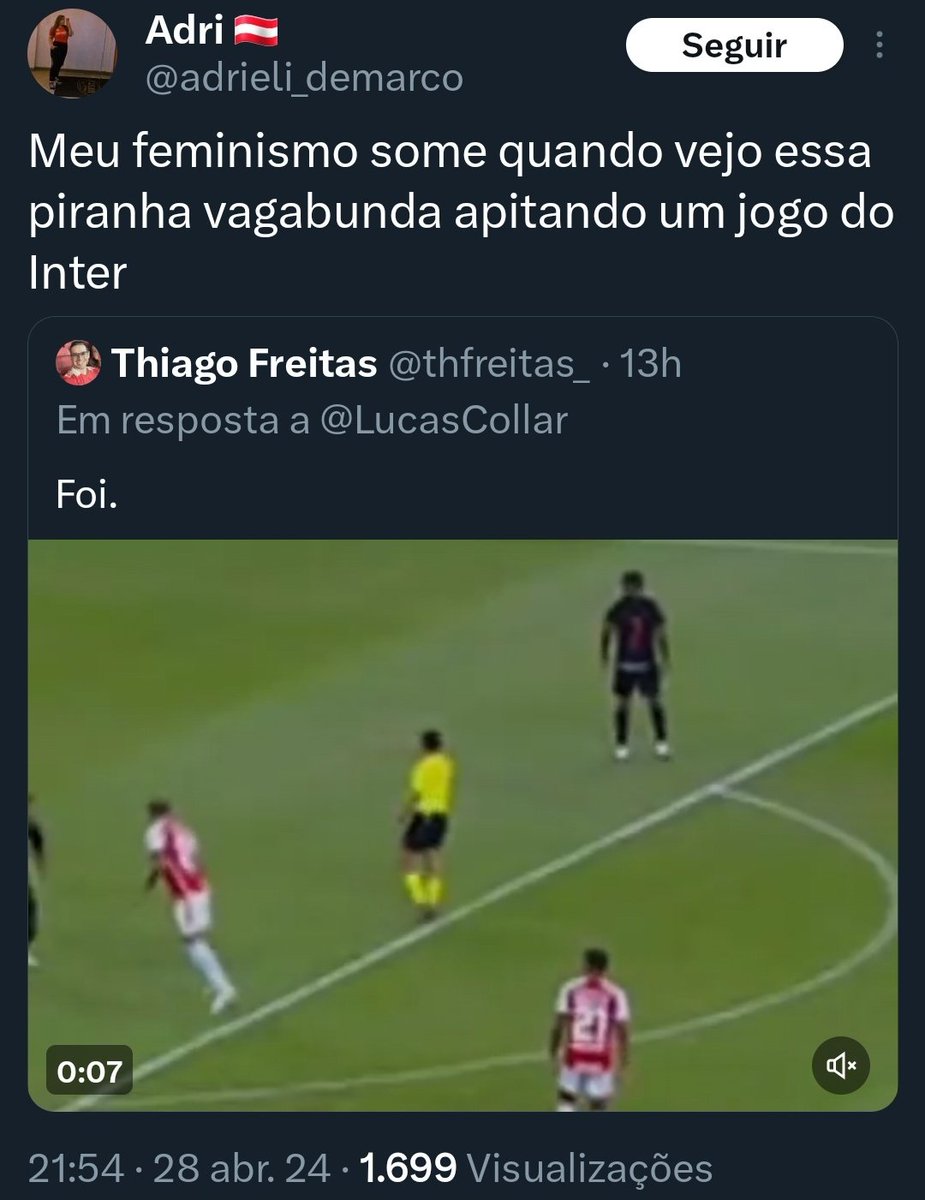 lucasmarketeiro's tweet photo. No sábado: " que cara mais nojento e arrogante." Se referindo ao Renato.

No domingo: "Essa piranha vagabunda apitando jogo do Inter." https://t.co/0sqNHbNcZt