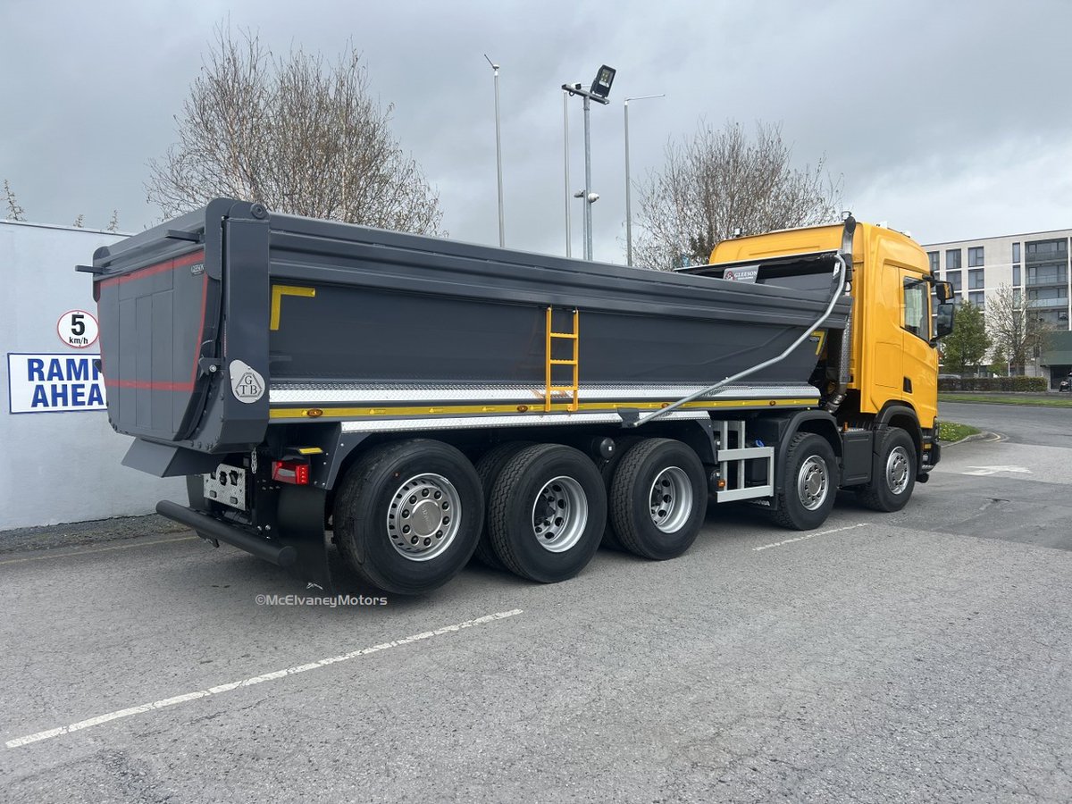 Congratulations  to Richard Cashen on the purchase of an immaculate new Scania XT R500  10x4 Tipper.  All of the boxes have been ticked with this XT, which  comes complete with a Gleeson half pipe body and is finished perfectly  in sunny yellow. Wishing Richard every success with…