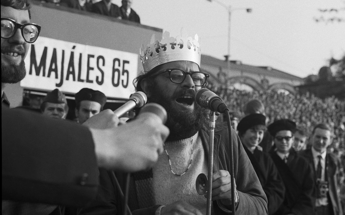In 1965 Prague, in communist Czechoslovakia, the American poet Allen Ginsberg found himself unexpectedly crowned as the King of May. Intrigued? Join us on Wednesday for a talk by Vit Horejs and guests: shorturl.at/aKNUY #culture #nyc #democracy #ues