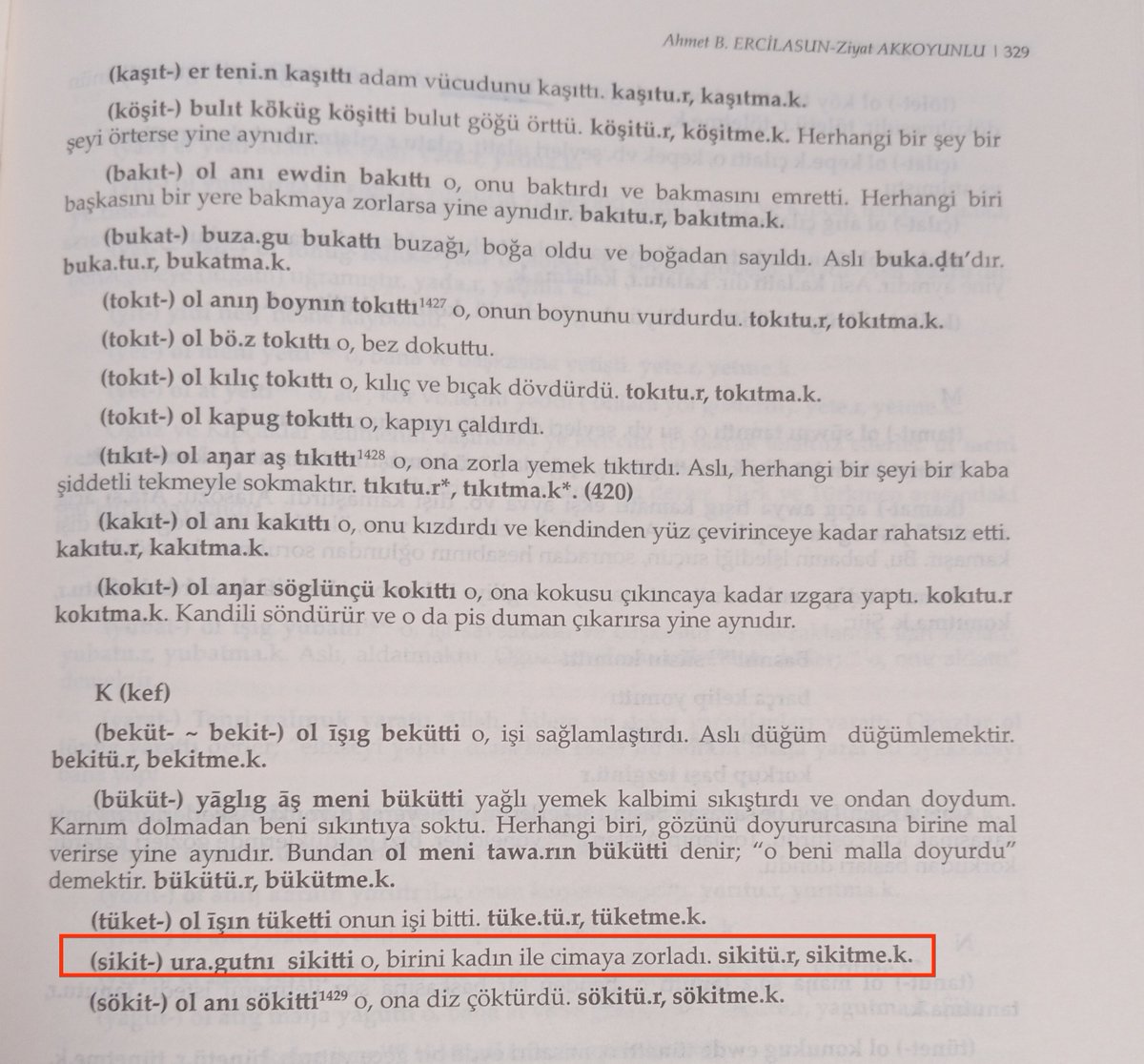 Söz henüz 11. yy'da Karahanlı Türkçesinde görülür. Kaşgarlı Mahmud, titiz bir sözlükçü olduğu için “Sözlükte ayıp olmaz.” şiarıyla görüntüdeki cümle örneğine yer vermiştir. Ayrıca Clauson, hâlihazırda kullandığımız Arapça kökenli avrat sözünün, uragut ile karıştırılıp anlamının…