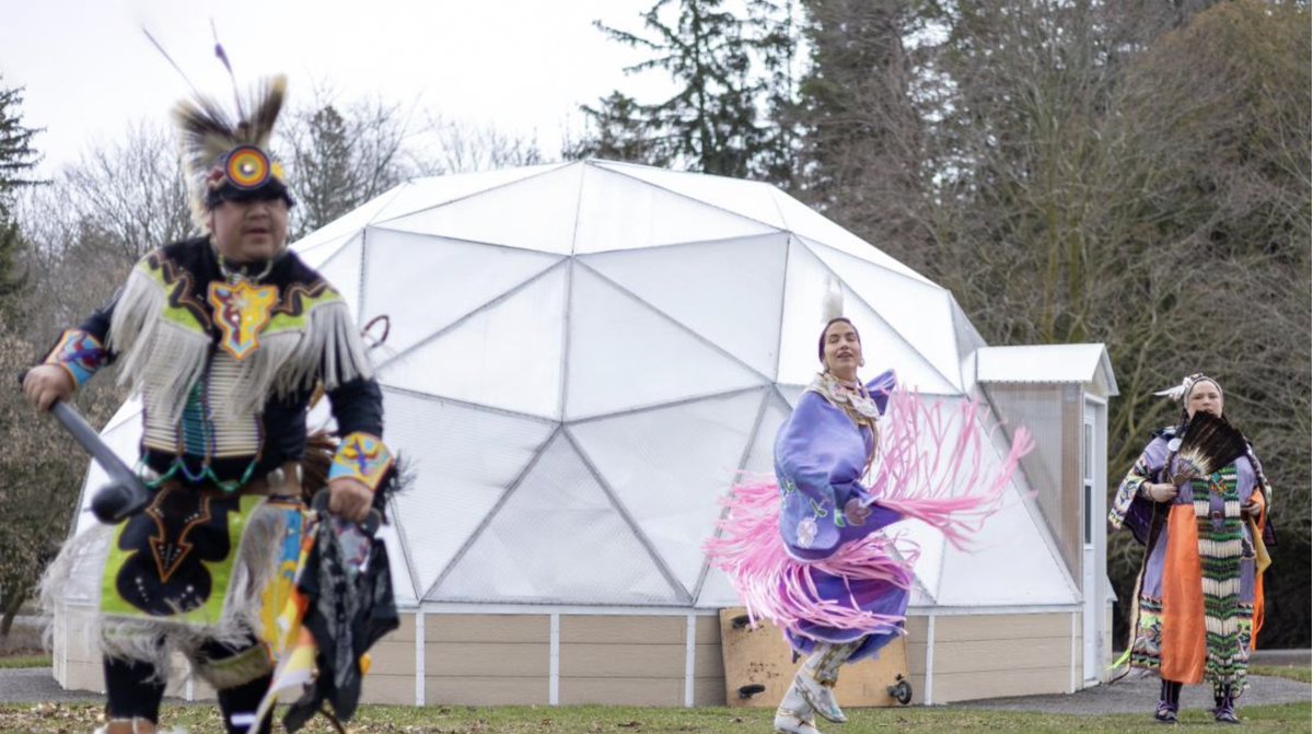 The 24-foot domes at #UTSC near the Highland Creek Valley are actually high-tech greenhouses, and the home of a new project helping Indigenous entrepreneurs grow. They will be used as part of the Indigenous Entrepreneurship and Garden Project. bit.ly/3UfZU8N #UofT