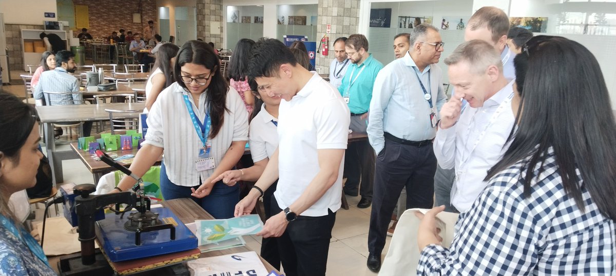 Genpact's tweet image. As part of the Earth Day celebrations, we&apos;ve set up a sustainable market at our Gurugram and Noida offices, with kiosks selling a wide range of sustainable merchandise and sumptuous earth-conscious food. Catch a peek of the event below.
#GenpactCares #BetterPlanet #BetterForAll