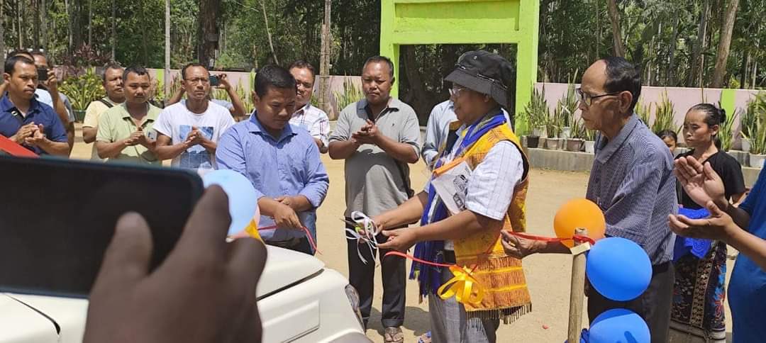 Today, our respected MLA of Kharkutta and Chairman of MNREDA, Shri Rupert M. Momin, generously donated a Bolero Camper to Megam Akong Baptist Church. Wishing him abundant blessings in all his future endeavors. 

#NPP #Meghalaya #CommunitySupport #Gratitude