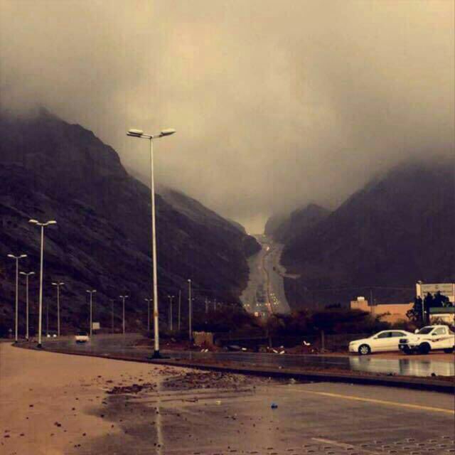 #نجران_الان
مدينتي #نجران والأجواء الجميلة..🌧️