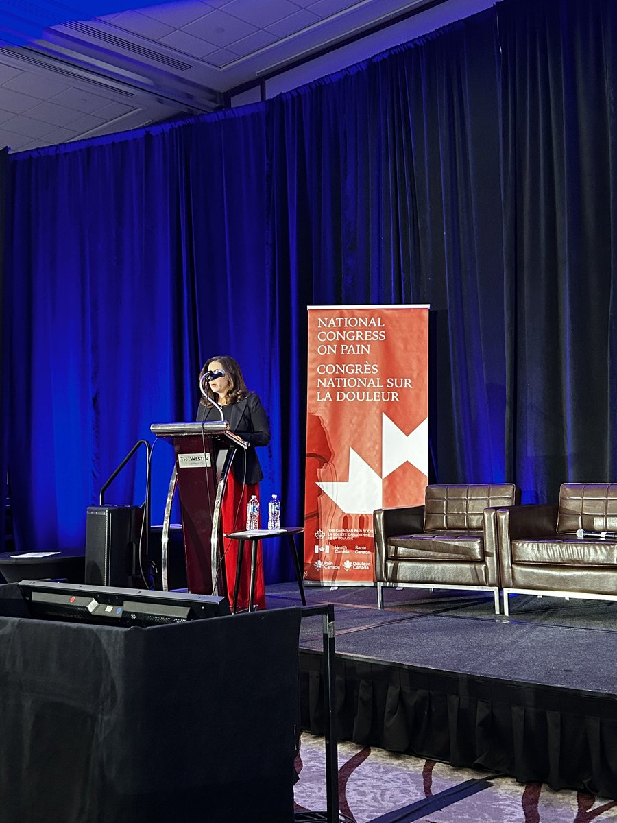 Hon. @YaaraSaks, Minister of Mental Health and Addictions brings greetings to the #NationalCongressonPain. Such an honour to have her here in Ottawa and her leadership on addressing the challenges of chronic pain in Canada. @GovCanHealth @CanadianPain @pain_canada