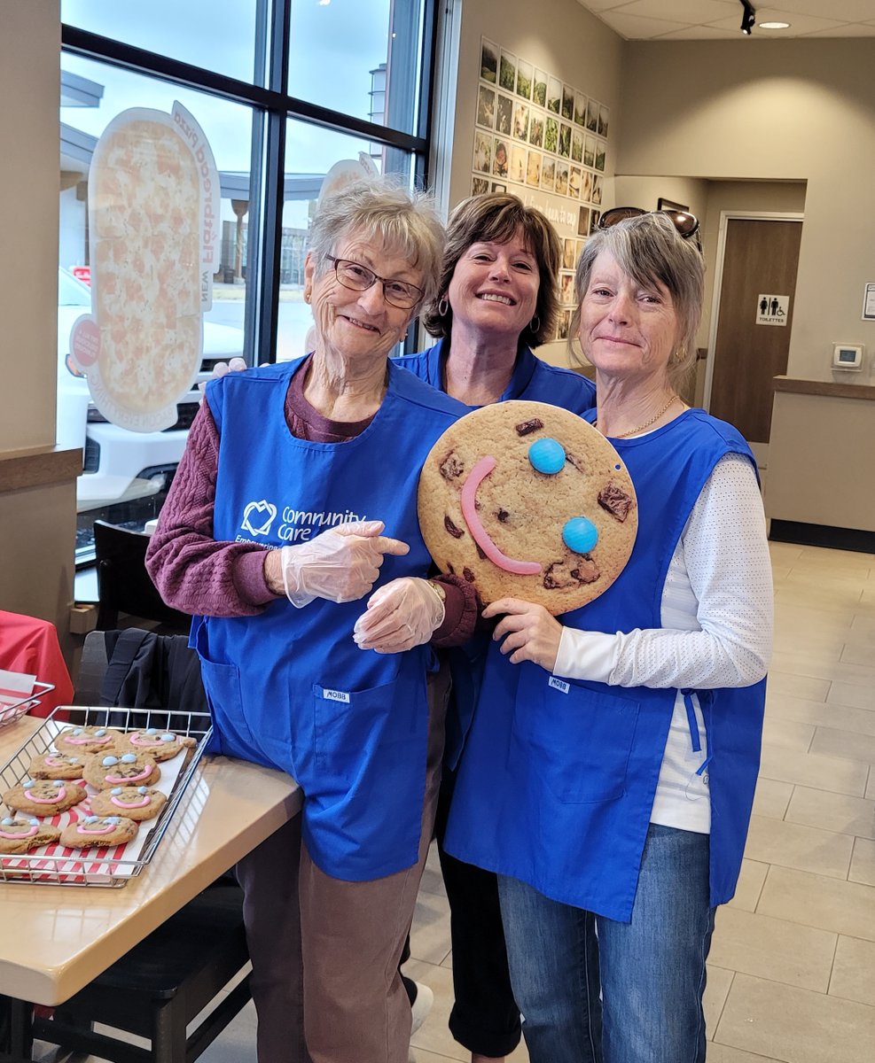 Thank you to all of our awesome volunteers for helping us kick off #SmileCookie week today! Proceeds from local @TimHortons will support our programs & services.