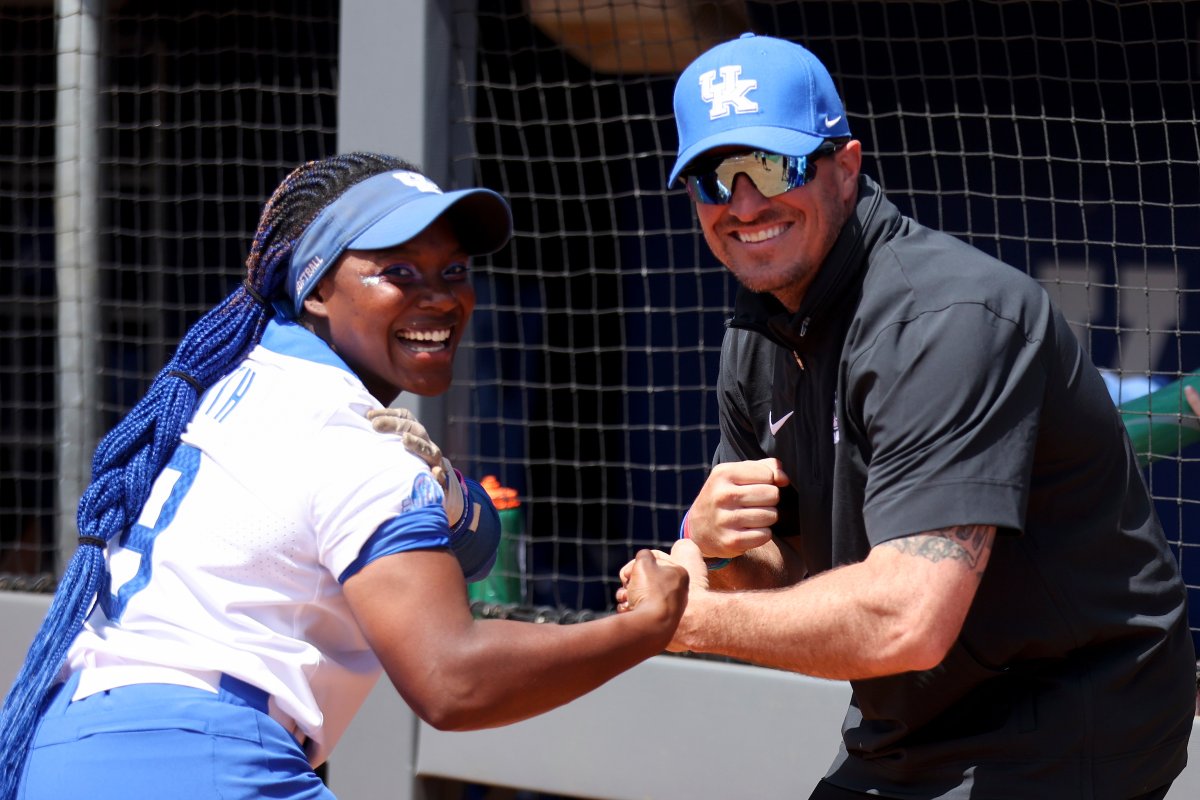 UKsoftball tweet picture