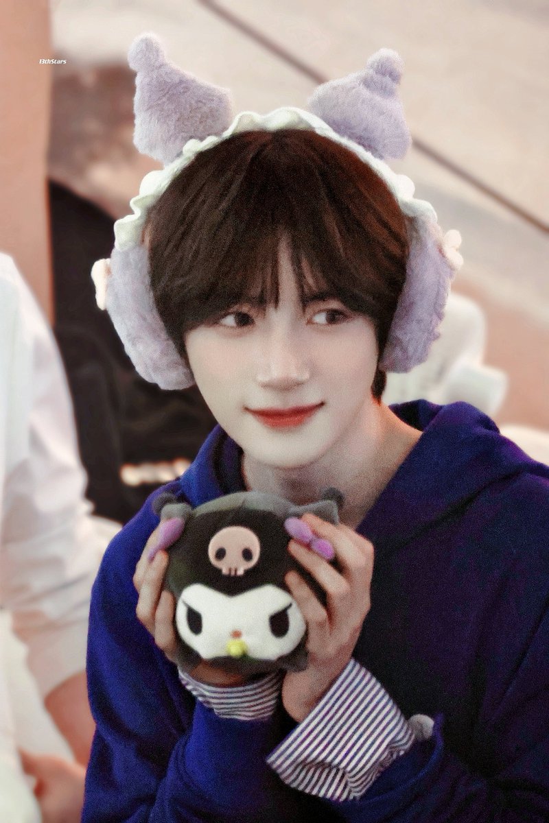 240403  sw fansign🧸
#범규 #BEOMGYU #ボムギュ  #崔杋圭
#TXT #TOMORROW_X_TOGETHER  
#투바투 #투모로우바이투게더 #TXT_범규 #TXT_BEOMGYU