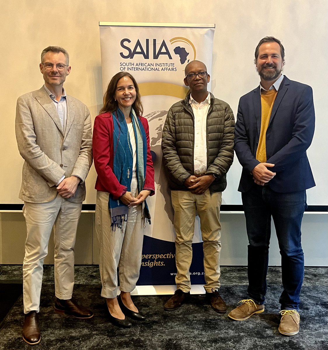 Thanks to @SAIIA_info for hosting me and the @AIinstitute team for a Roundtable on 🇦🇺🇮🇳🇿🇦 partnership on oceans governance and island states security in #CapeTown Look fwd to future collaboration to build a more peaceful Indian Ocean region.