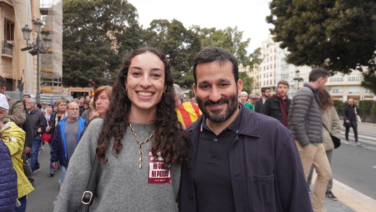 🇪🇺 #MaastrichtDebate amb @JovesPV! Ens veiem a les 18:30 h a la seu de @compromis a la Plaça del Pilar de València per a seguir en directe el debat. Amb el cap de llista de Compromís a les Europees, @VicentMarza i la cap de llista de Joves PV, @yurenaahg! T’esperem!