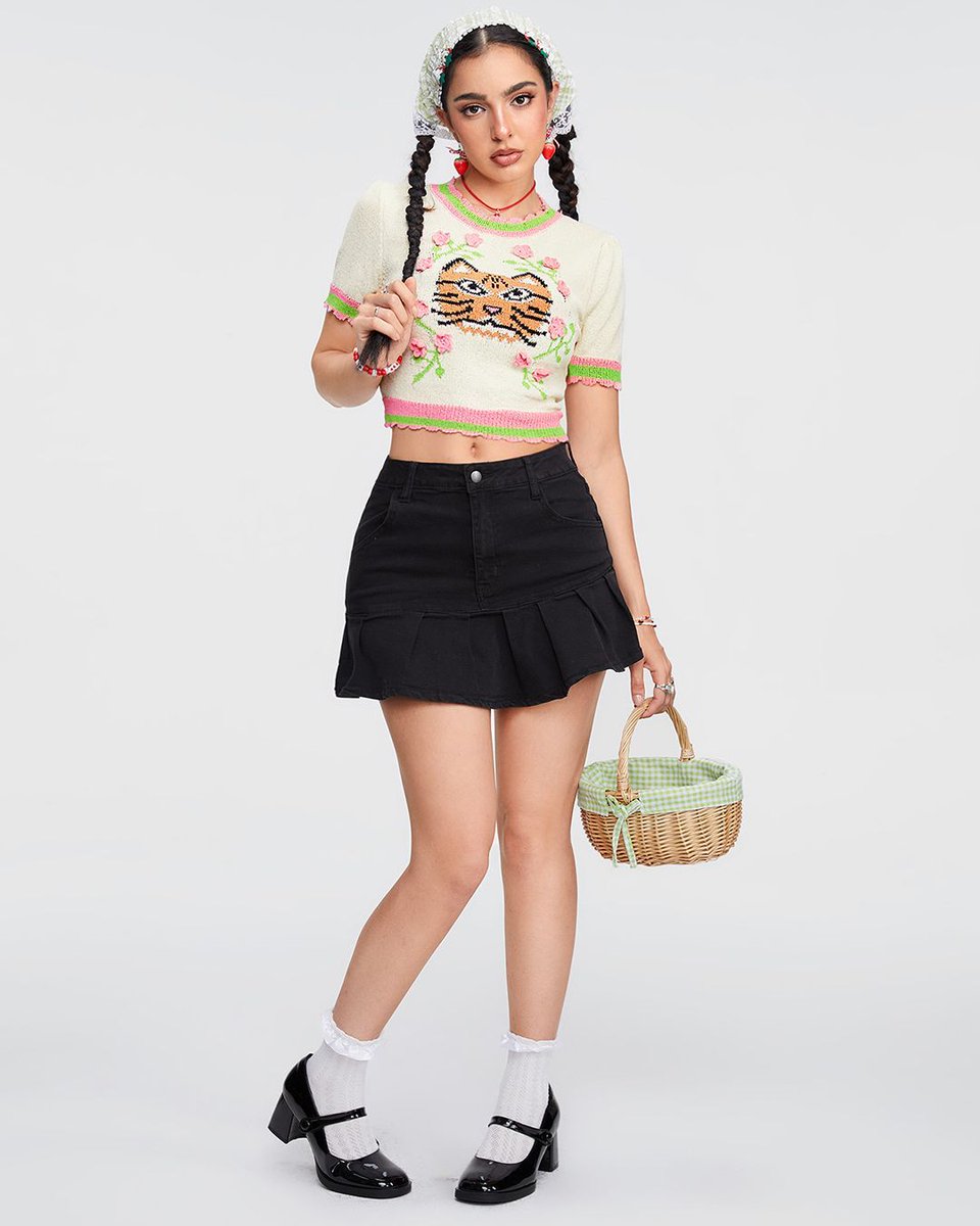 ROMWESHOP's tweet image. DO YOU EVEN PICNIC?🧺 pack your basket and enjoy the spring szn with our newest kawaii collection🌷 #ROMWE #kawaii #springlook #summervibe #softgirl #outfitinspo