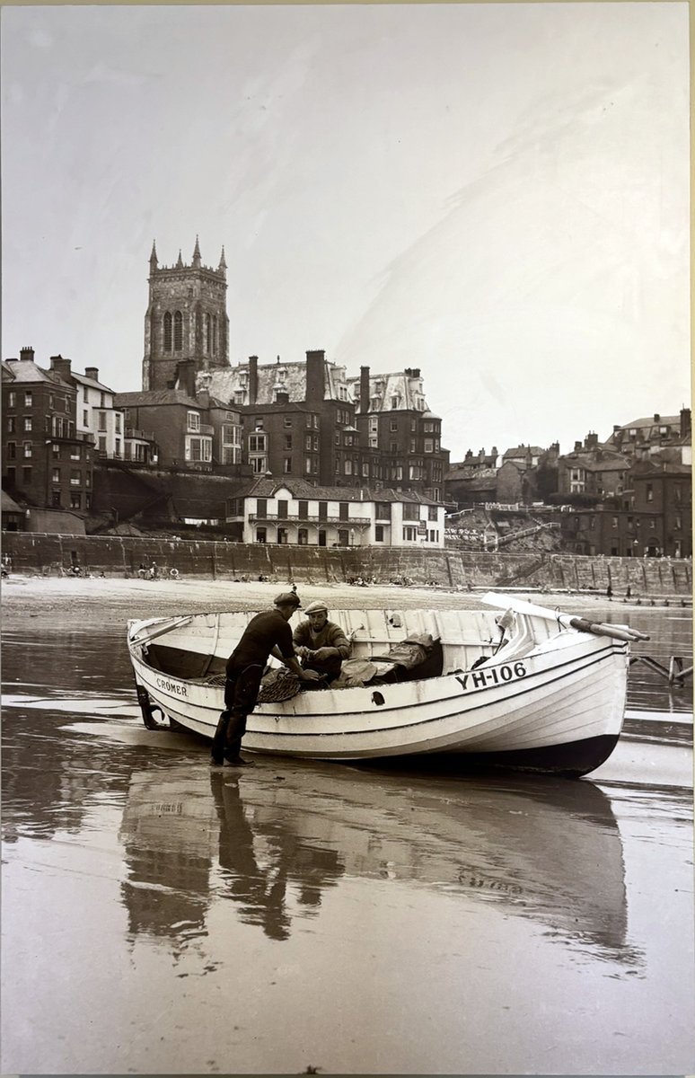 From the Friends of Cromer Museum... “As well as the Heritage Space Museum Pictures you can currently see around town, there are others. Eg if you’re waiting in Audiology at the hospital, you’ll spot the Metropole Hotel, with the Bath House in front, and YH 206.'