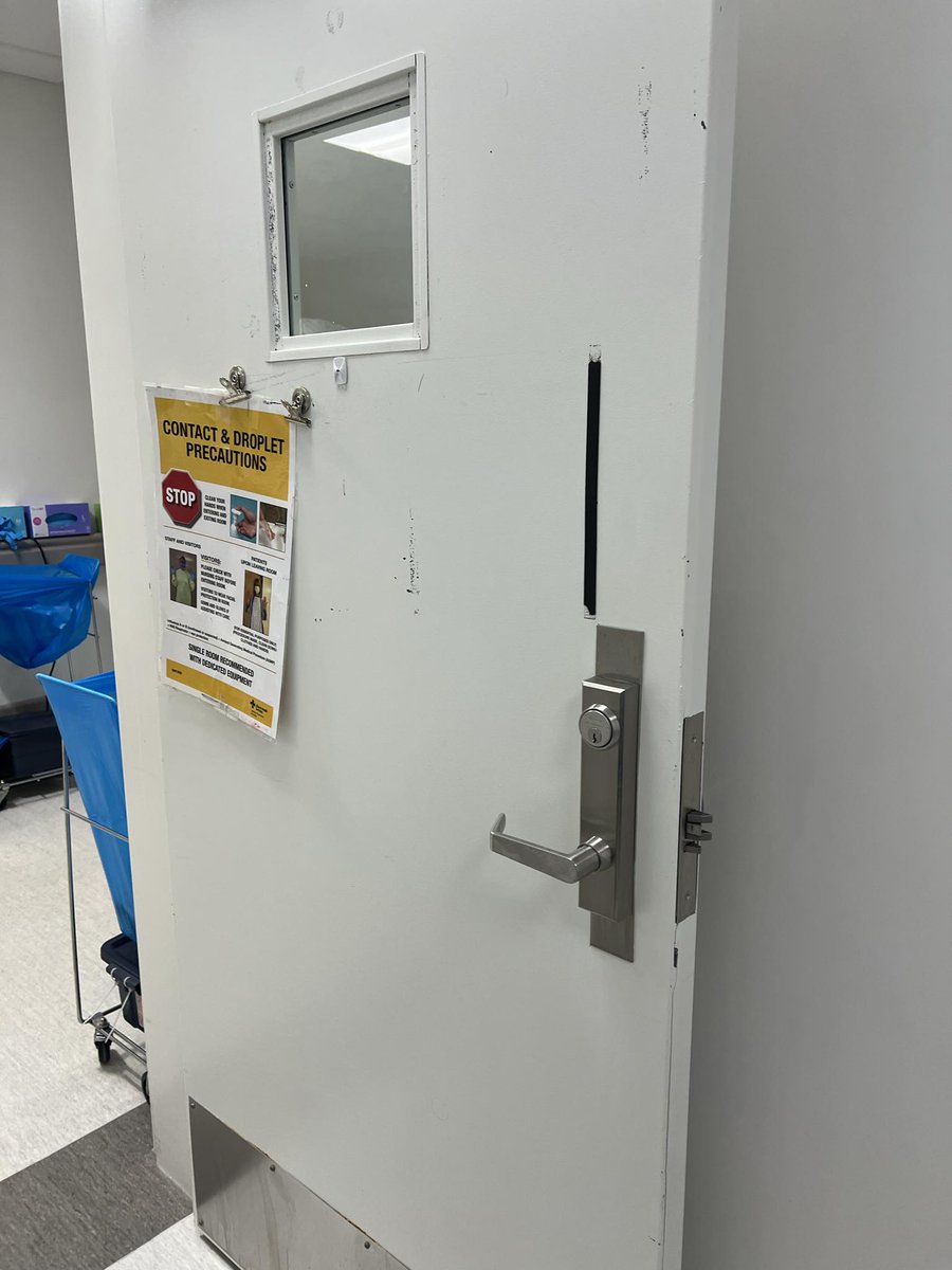 🚔A quick question for my colleagues in Law Enforcement, Healthcare & Corrections.
Why does this ER 'treatment' room at Camrose Hospital (April 28th, 2024) look off?
* Keyed locked door
* Observation Window
* Fixed (too low) washable bed
* 'Respiratory' control poster on door