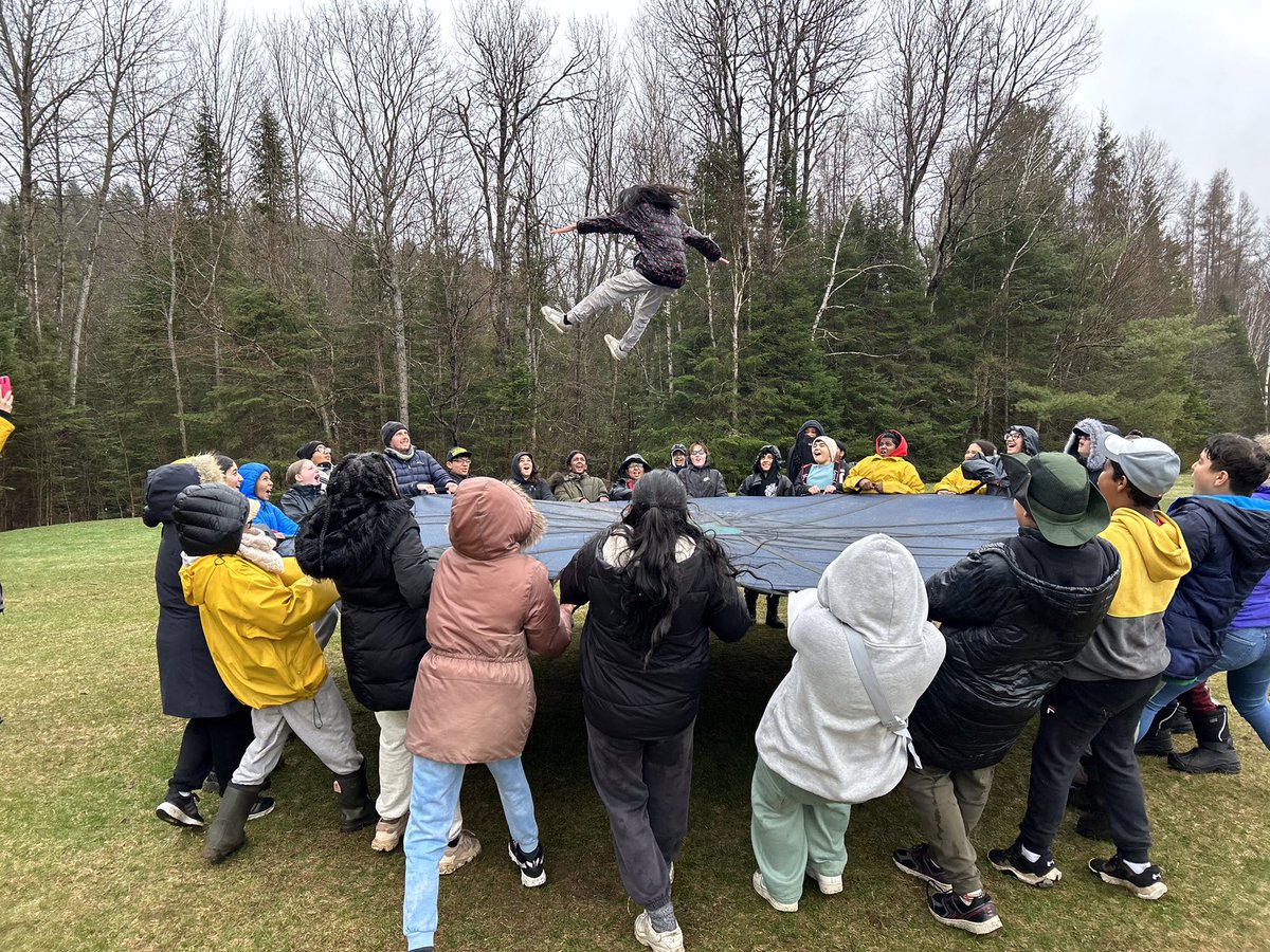 Learning about Inuit culture and history with the blanket toss and other games. Students using teamwork, coordination and lots of trust, as students standing, pull at the same time, causing the student in the middle to be tossed in the air! @tdsb @SOESKearney @NeethanShan