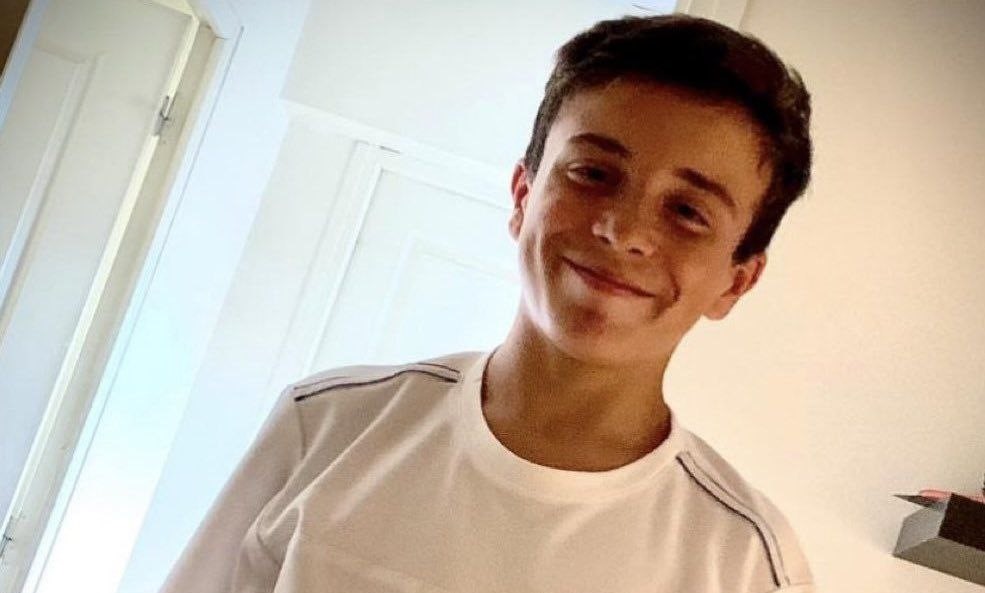 🇫🇷 Junger Franzose von polizeibekannten Afghanen ermordet

🔹Der 15-jährige Mathis Marchais wurde Samstag in der französischen Region Châteauroux von einem Afghanen erstochen. ⬇️