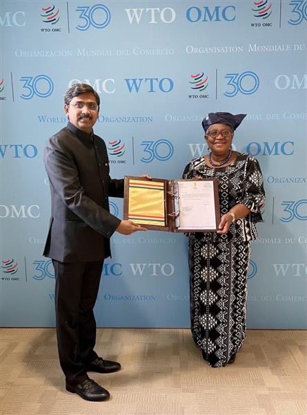 Received credentials today from H.E Dr C Senthil Pandian Ambassador of India to the WTO. Congratulations and look forward to working together.