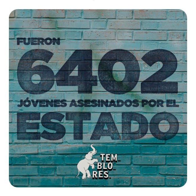 Yo #LeMarchoAlCambio porque no quiero volver a tener un gobierno que asesinó a 6.402 jóvenes solo para hacerlos pasar como guerrilleros y hacerle creer a la gente que iban ganando una guerra que en realidad nunca se ganó, ni se ha ganado.