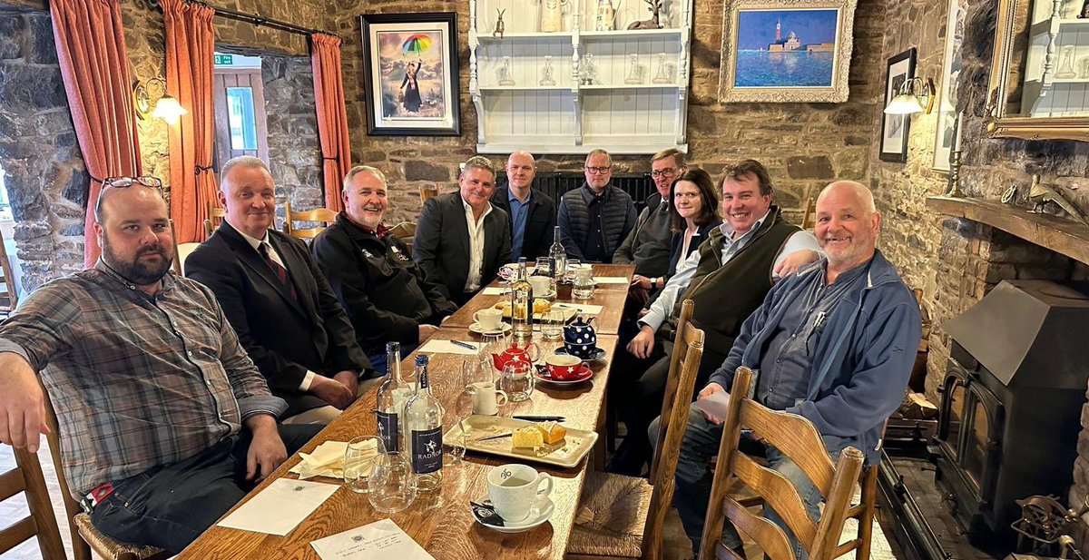 Last week, we hosted a roundtable with Craig Williams MP and hospitality businesses from North and Mid-Wales. It was great to be there to support members sharing their experience investing in growth and how they create places people want to live, work & invest in.