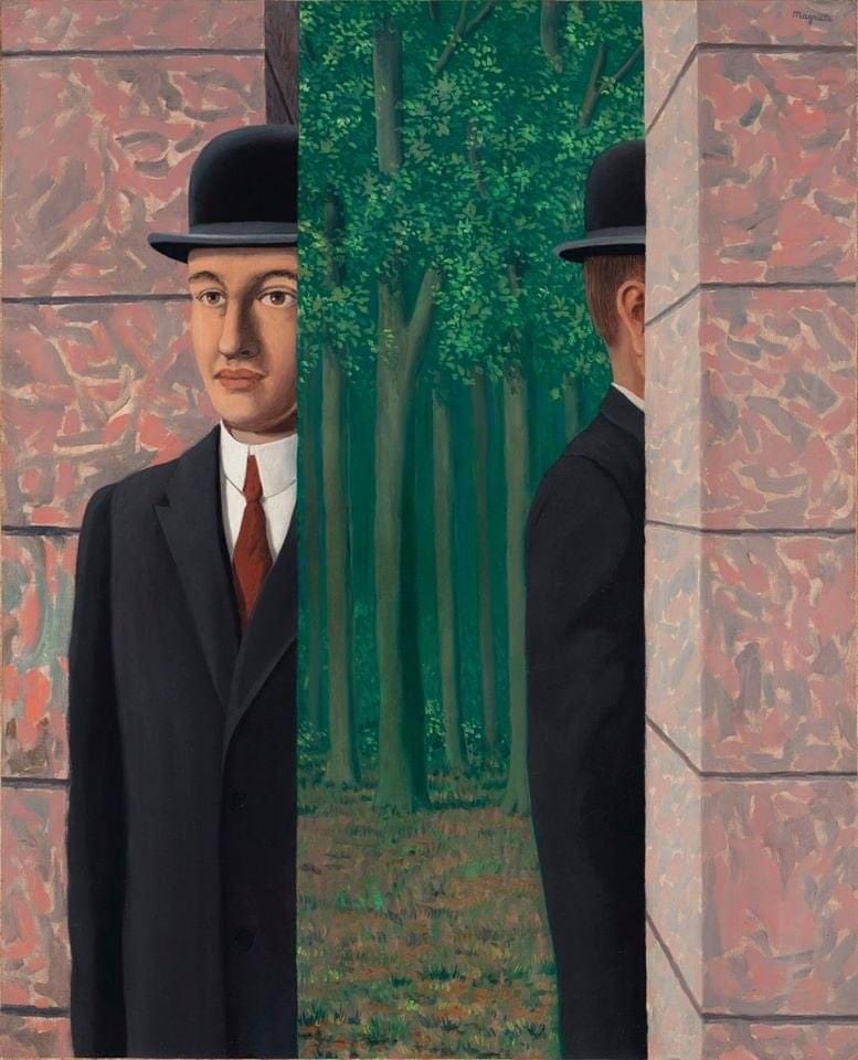 “Political extremism involves two prime ingredients: an excessively simple diagnosis of the world's ills, and a conviction that there are identifiable villains back of it all” John W. Gardner “My corner of the wall in the corner of the forest” by René Magritte #SubeArte