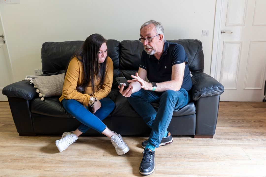 Last week we released our groundbreaking ‘I Feel Part of Society’ report detailing the transformational impact of digital inclusion for people experiencing homelessness. simonscotland.org/2024/04/24/par… #digitalinclusion #homelessness #charity #scotland #report