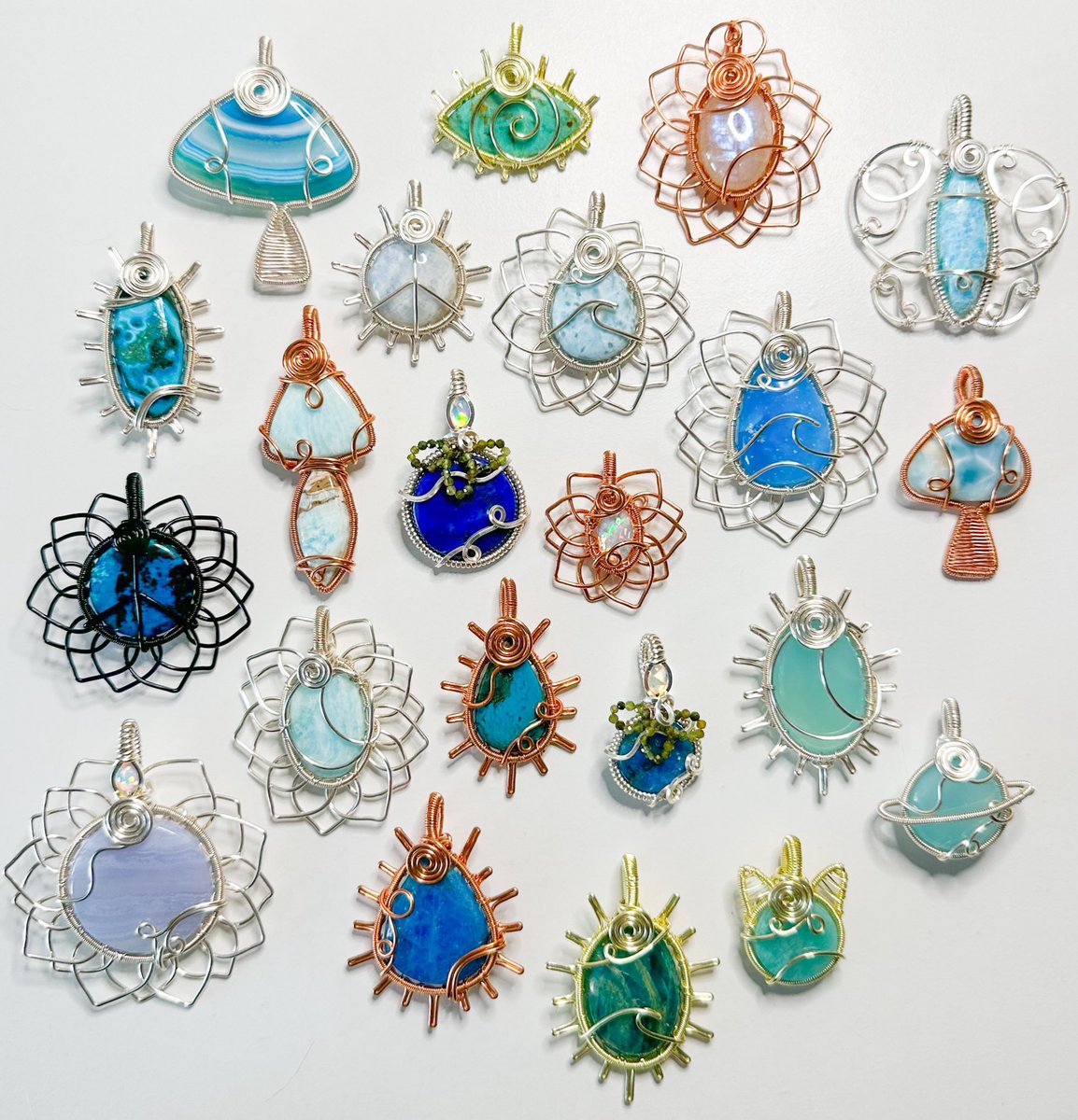 the crystals 🐳🌊🪼 the pendants “bayside breeze” collection coming Friday May 3rd at 8pm eastern time <3