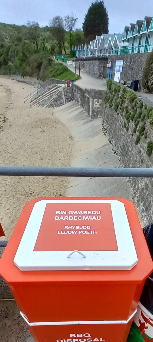 Fifteen bright red bins for disposable BBQs are being set up at popular Council-owned beaches soon so there's no excuse for people to leave their litter and rubbish lying around. All part of our continuing commitment to clean beaches swansea.gov.uk/bbqbinssummer