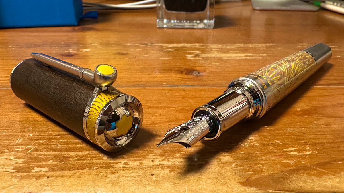 万年筆ローテーション
モンブラン
フィンセント・ファン・ゴッホ
#万年筆 #montblanc #VincentvanGogh