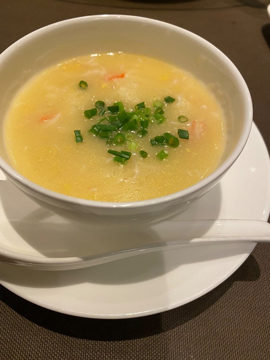 こんばんは
こないだ中華料理やで飲んだ卵スープ。
中華の卵スープは何故こんなにうまいのか。魚介の出汁がきいてるらしいですが、カニとか入っててなかなか家ではできないな