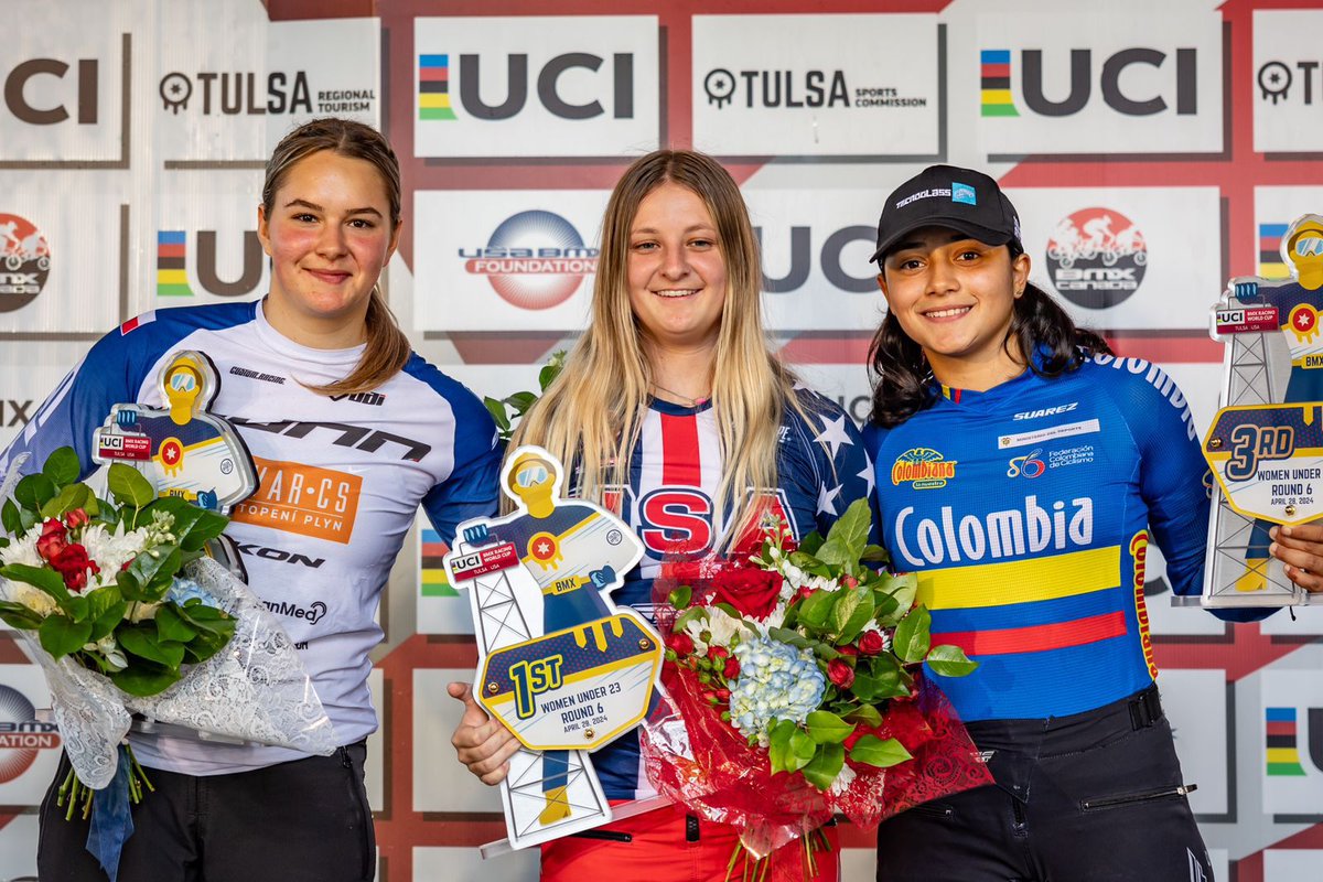 #BMXRacingWC🇺🇲🚴‍♀️
#BMXCol🇨🇴🚴‍♀️

La bicicrosista colombiana @SharidFayad logró un extraordinario tercer lugar en la sexta ronda de la Copa Mundo se BMX que se desarrolló en Tulsa Oklahoma en territorio norteamericano.

🥇🇺🇲 Mackenzie Gayheart
🥈🇨🇿 Sabina Kosarkova 
🥉🇨🇴 Sharid Fayad