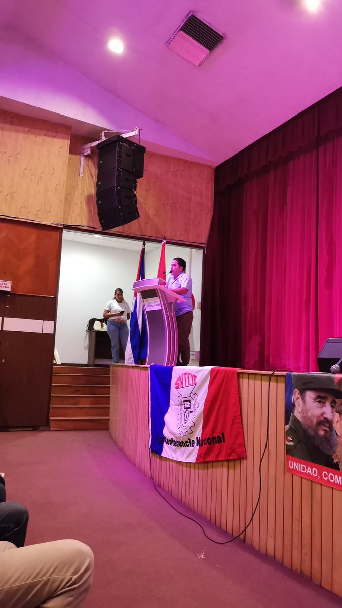 #1Mayo los trabajadores se comprometen con los actos en toda #Cuba y con el cumplimiento de las metas y retos, los pedidos de la eliminación del bloqueo se hacen presente #AlServicioDeTodos