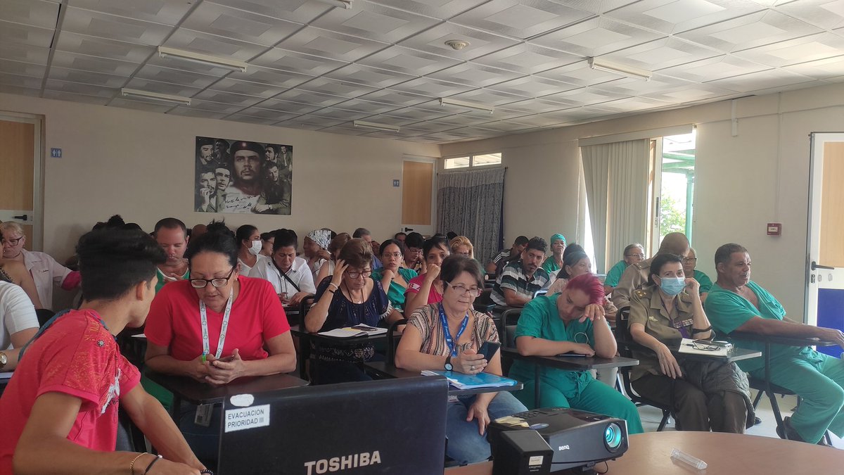 Los trabajadores del Centro de Investigación Científica de la Defensa Civil reafirman su compromiso para este #1roMayo dónde #PorCubaJuntosCreamos
#DefensaCivil