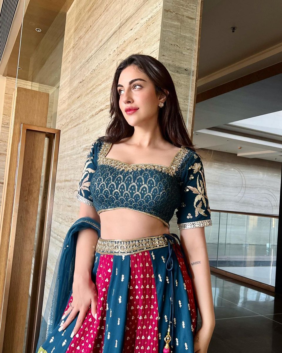 Samreen_kaur tweet media