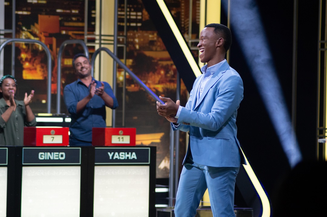 Entering into a new week with endless possibilities on a high note like....... 🚶‍♂️ 

Watch @DealorNoDealZA at 17:30.

#S3OpenUp #DealorNoDealZA