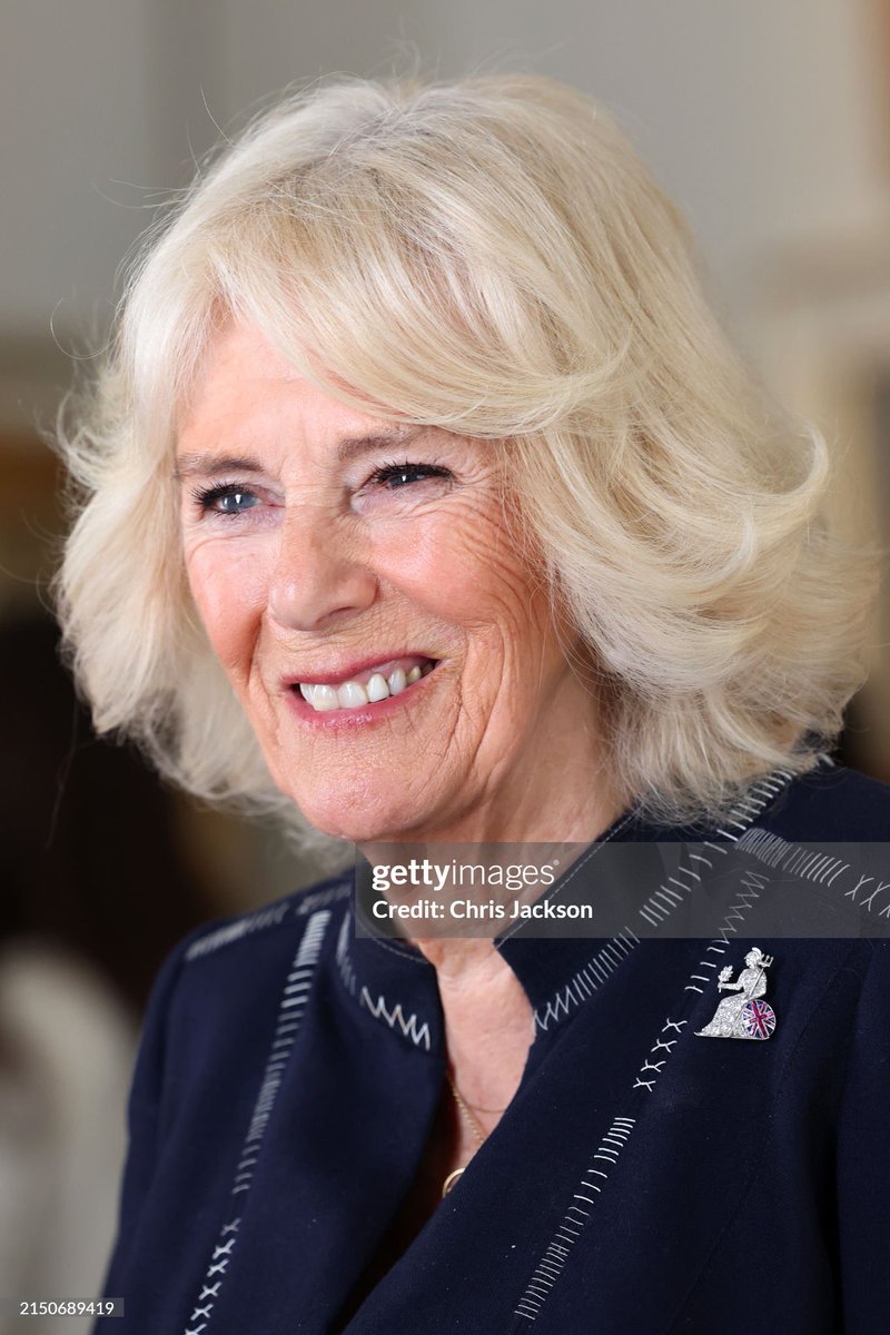 There is light in her eyes.✨✨✨
#QueenCamilla