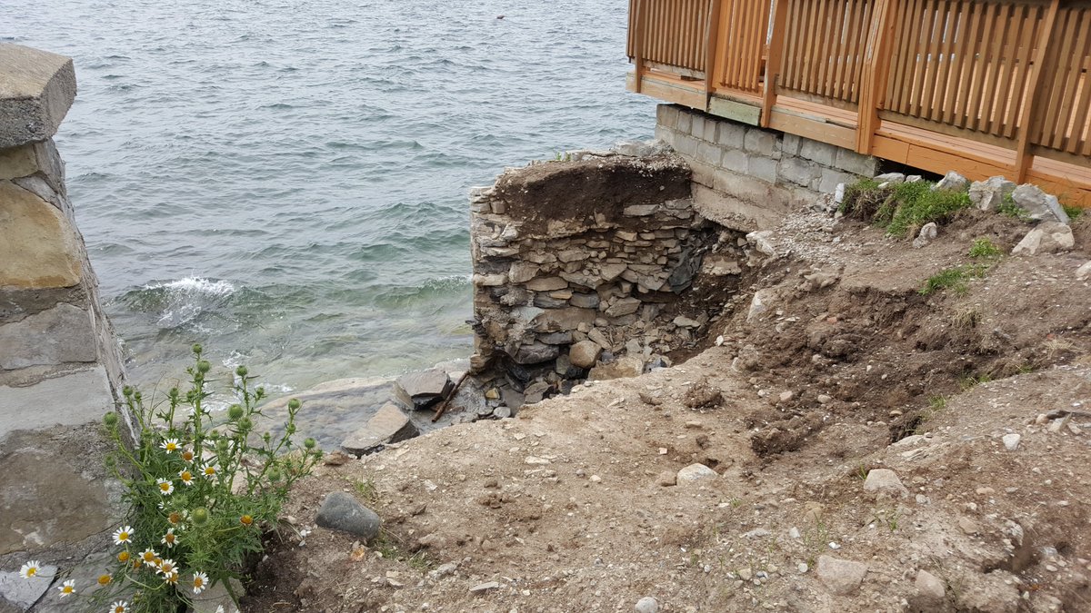 A Cataraqui Conservation Permit is required for any marine development (e.g. docks, boathouses, boat ports, marine railways, etc.) and alterations to shorelines. Learn more here: ow.ly/DzRu50G1cjg