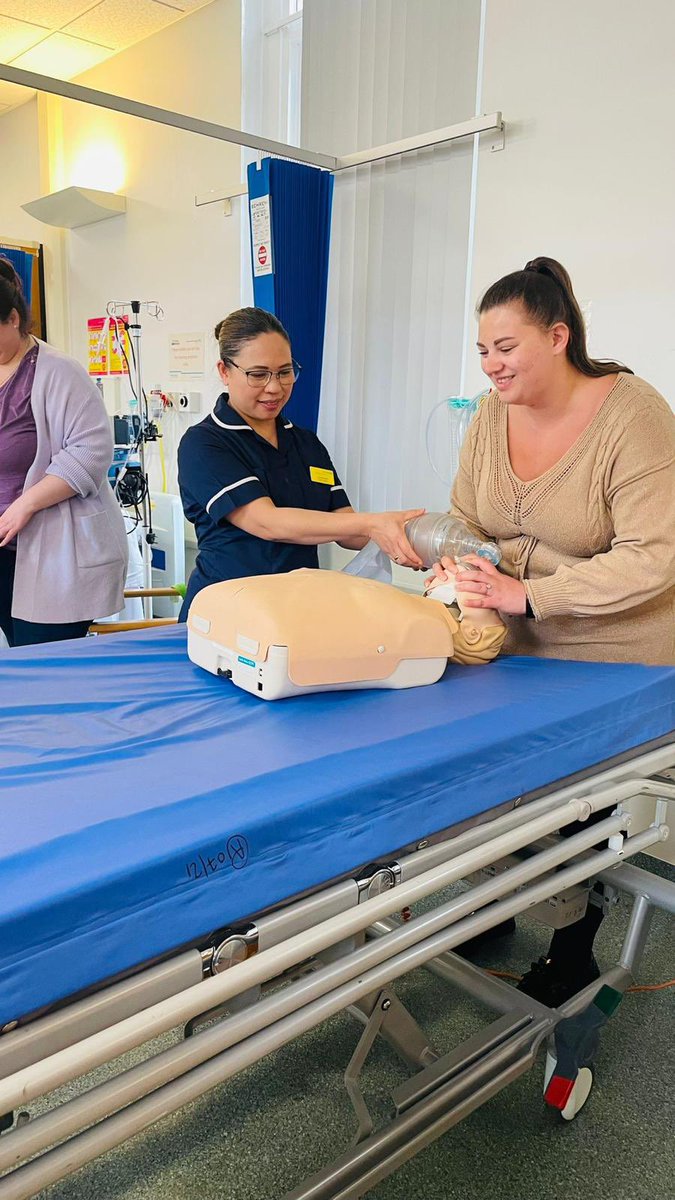 A big THANK YOU Jaza & Rachel Team Leader for working so hard on developing airway management & PACU training for our hub staff, engaging clinicians Tracy Langcake & Toby Morris! Thanks all for your continued support to our staff development & education 🏥 @DosMyht #education