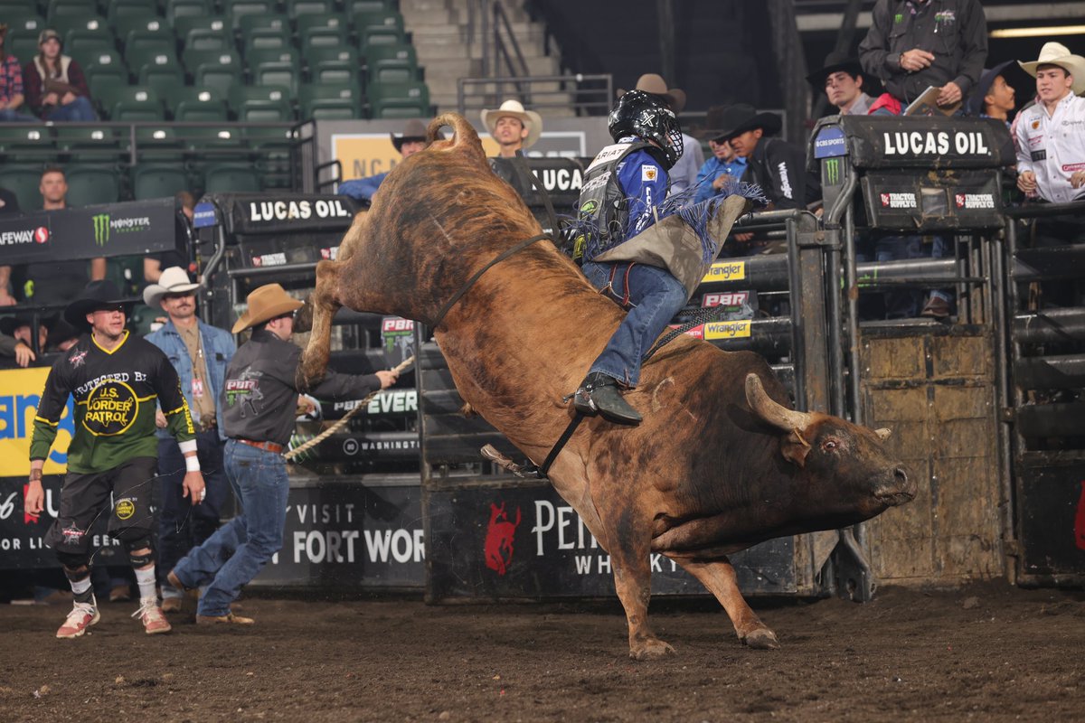 #TeamCooperTire rider @Masontaylor3909 finished runner up at @CooperTire PBR Louisville this weekend! Check out the full results below! Results: pbr.com/events/169944/… #TeamCooperTire #BeCowboy