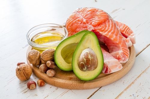 7 Healthy Fats that Promote Weight Loss women-health.top/7-Healthy-Fats…