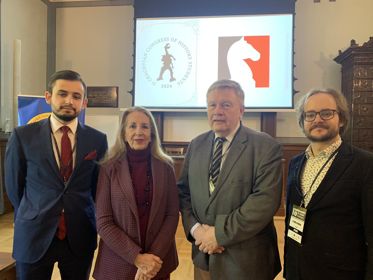 Mjcava1's tweet photo. Estupenda experiencia en el II congreso de esta Asociacion de Historia en la Universidad Jagellonica de Krakow. Como speaker de la segunda sesión estoy sorprendida por la excelente organización y la calidad de los intervinientes. https://t.co/LcVjymwrxc