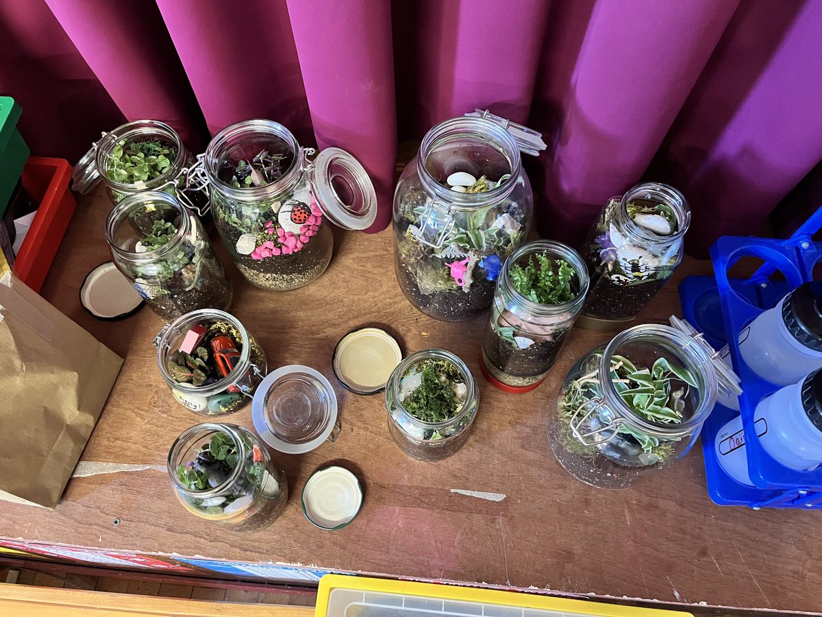 Another fun and creative Architects of Change upcycling workshop was held with students at @stmarysrathlin The children learned the value of reducing, reusing, and recycling by upcycling old jars into terrariums. @nihecommunity #weareUU