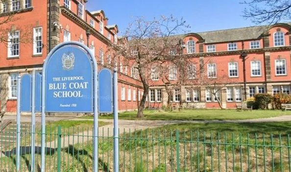 NEUNW_Region's tweet image. Members at the troubled Liverpool Blue Coat school have voted in overwhelming numbers for industrial action over management cultures, workload and a lack of collective bargaining.

TURNOUT: 91%  |  VOTES IN FAVOUR: 82%

Strike dates to follow.

#Valueeducation #ValueEducators