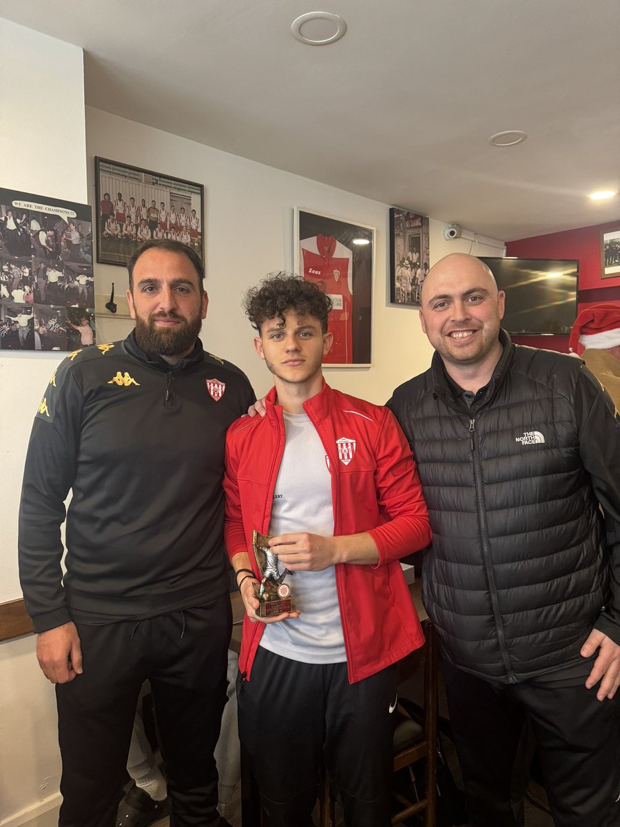 🏆 YOUNG PLAYER OF THE YEAR 🏆 After an incredible season as our STAR left back, racking up assists as well as a few goals. We are happy to announce the winner: CHRISTOS BATZELIS! A huge future for the 19 year old! 🌟 #solosalamina