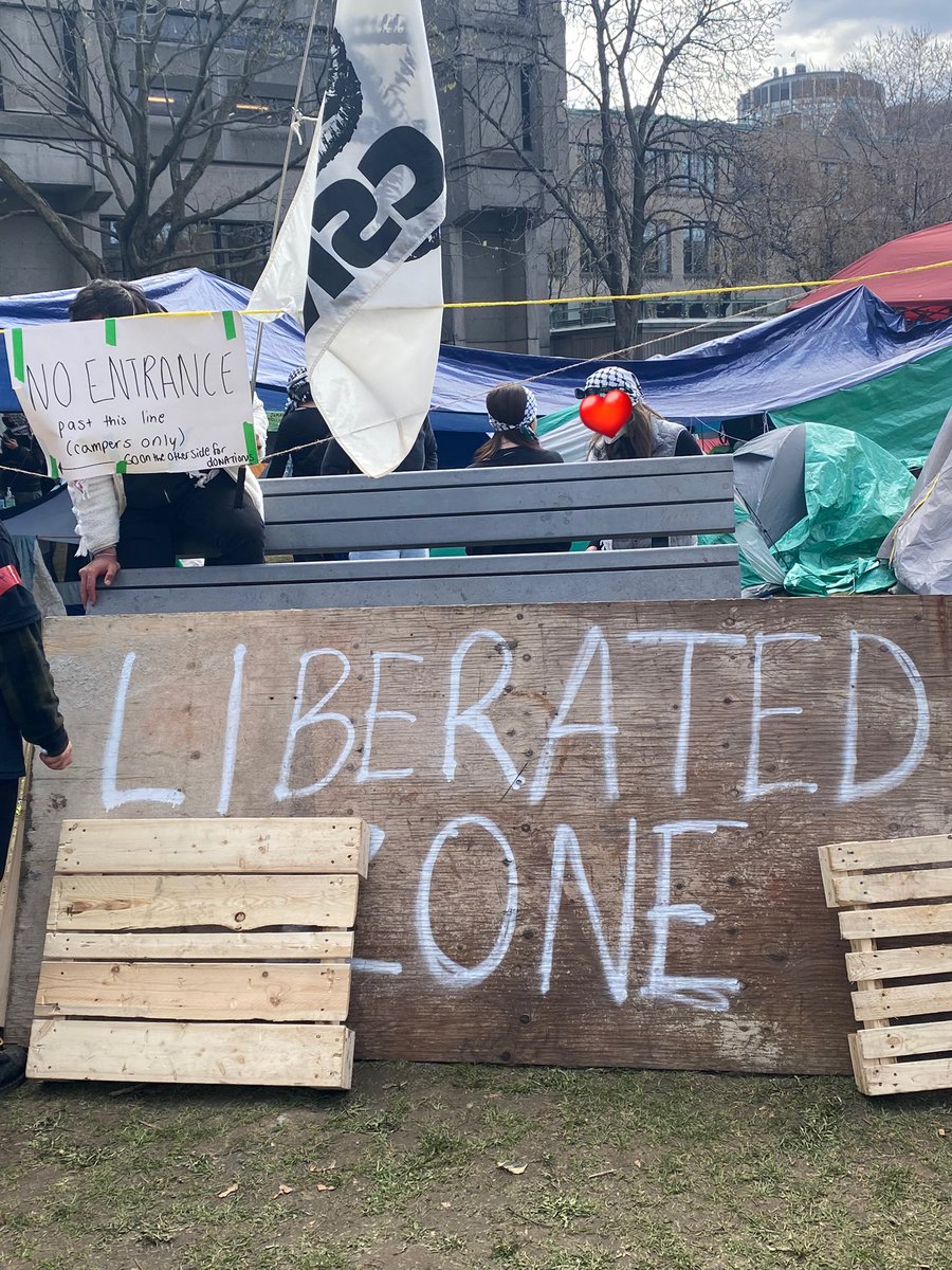 We are not moving until our educational institutions disclose full financial transparency & divest from all Israeli companies. This is the demand of the students and the greater Montreal community who stand in solidarity with us. Disclose & Divest Now 🇵🇸